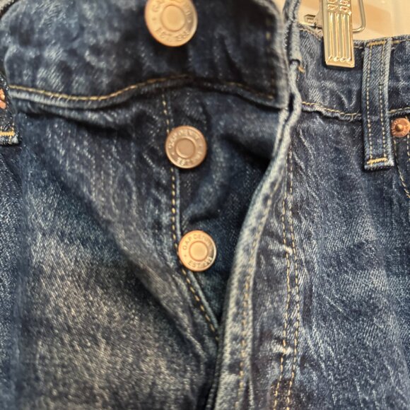 GAP Denim High Rise Raw Hem Jeans โ Size 14 / 32 ๐ Description: Chic and edgy - Picture 5 of 7